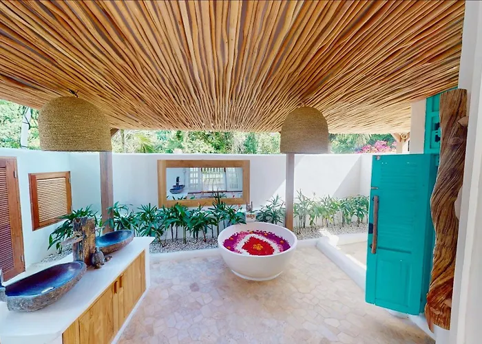 Villa The Lagoon By Balisuperhost
